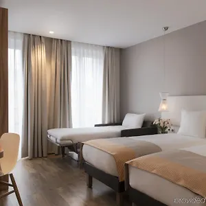 Magenta 38 By Happyculture *** Paris