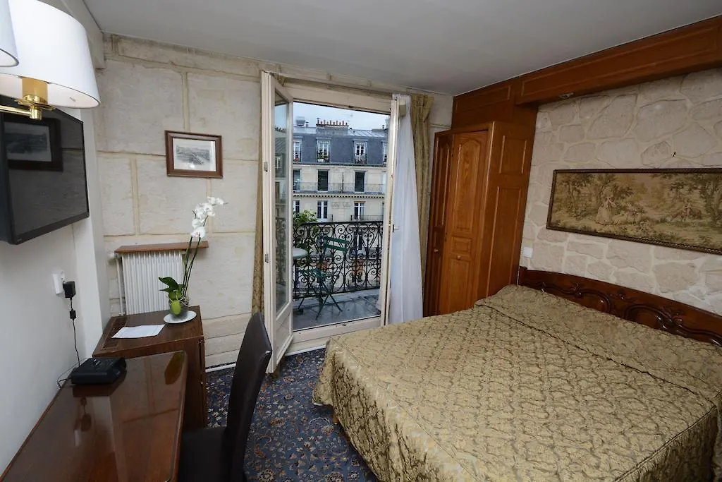 Familia Hotel Paris